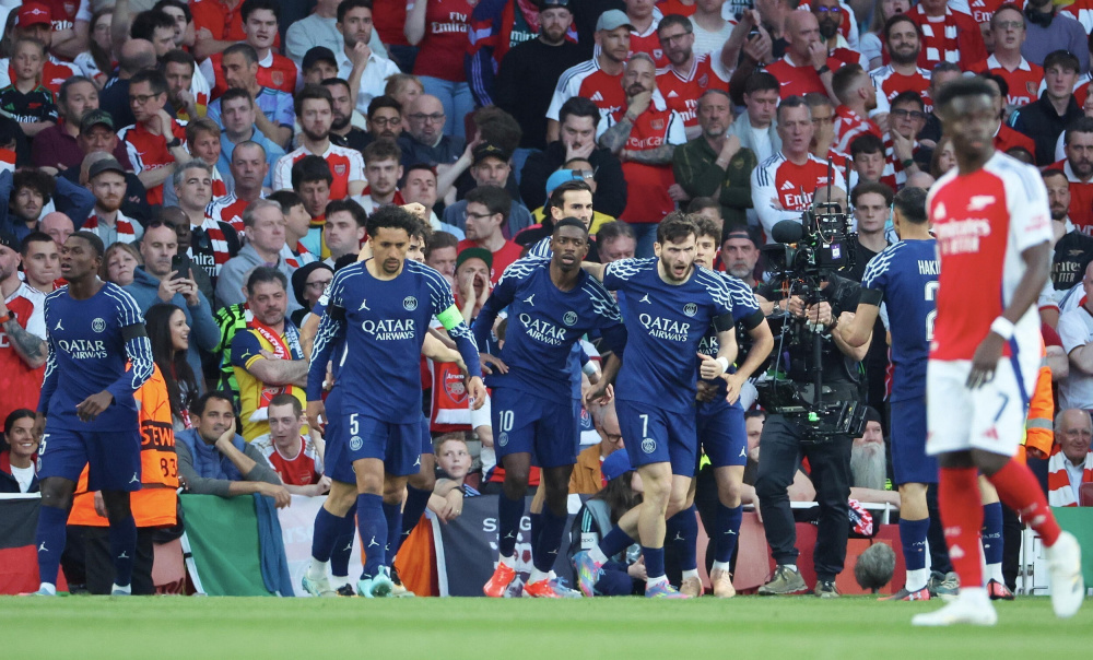 齐达内空降上海！回应 “齐玄宗” 标签，揭秘欧冠三连真相