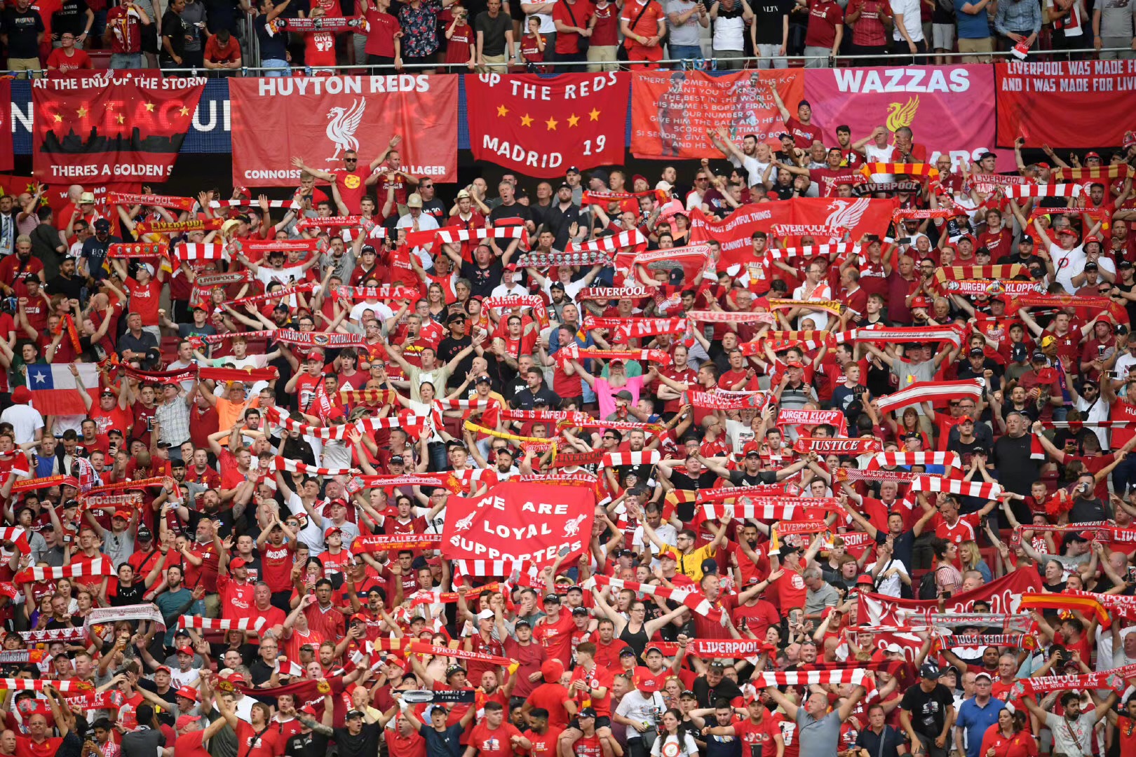 马克西单节再砍13分，带队顶住勇士凶猛反扑