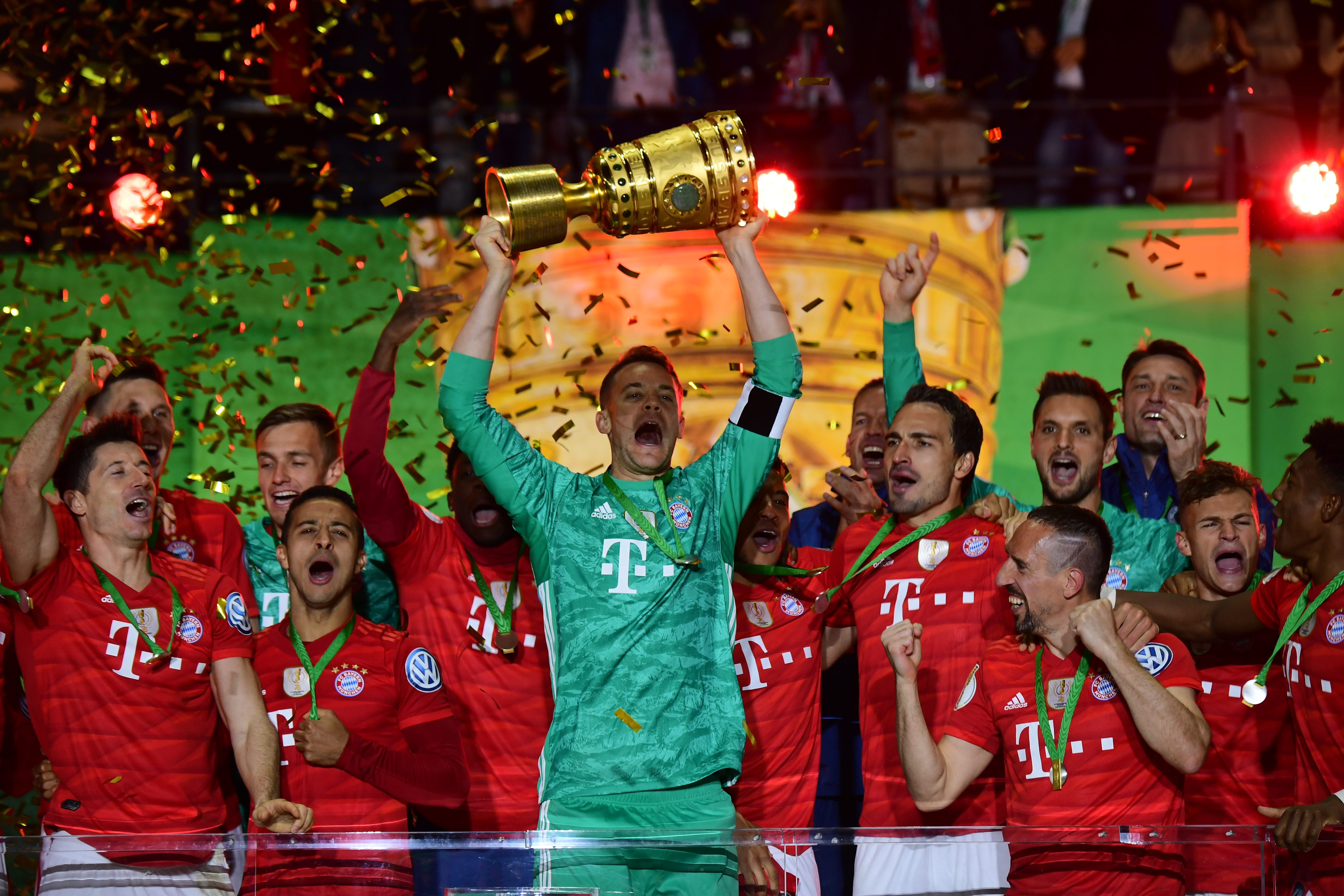 女性博彩分析师比例升至45%