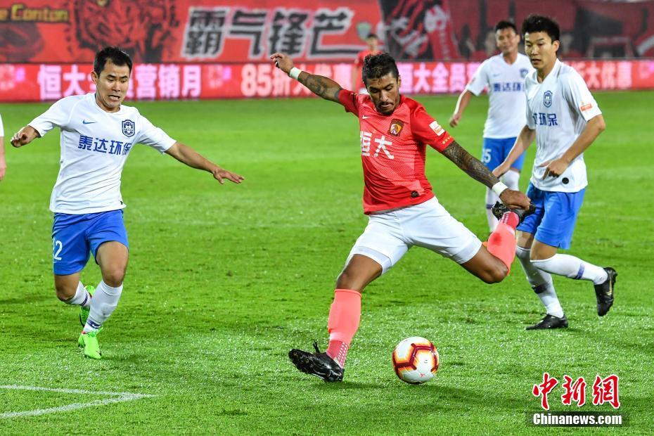 亚精英赛战报：路易斯中柱、荒木隼人制胜球，广岛1-0申花